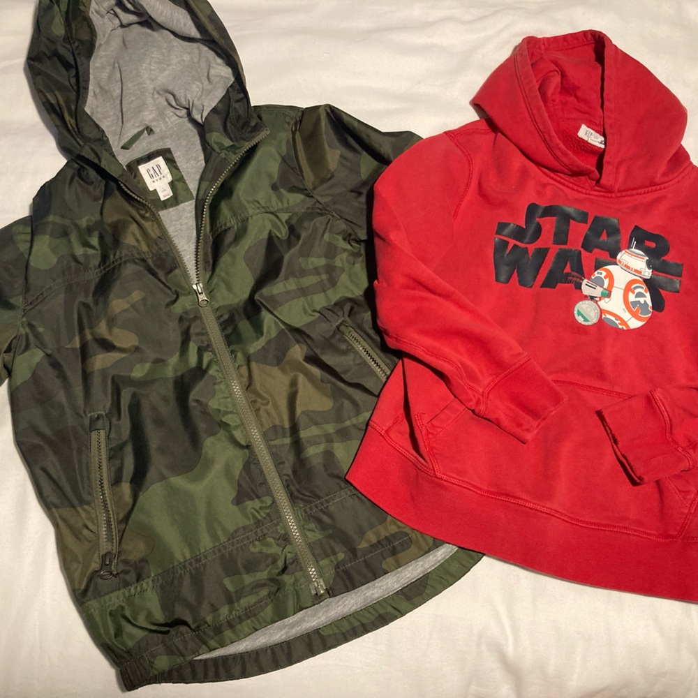 Bundle of gap factory  kids jacket and sweatshirt. Size L